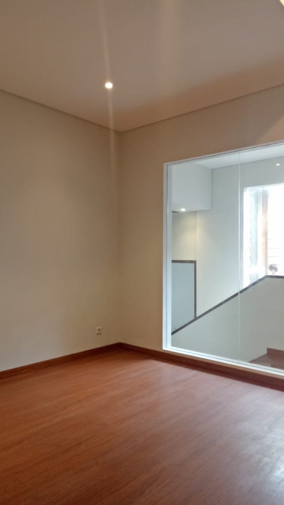 Hunian Nan Cantik di Cluster exclusive di Puri Bintaro Sektor 9