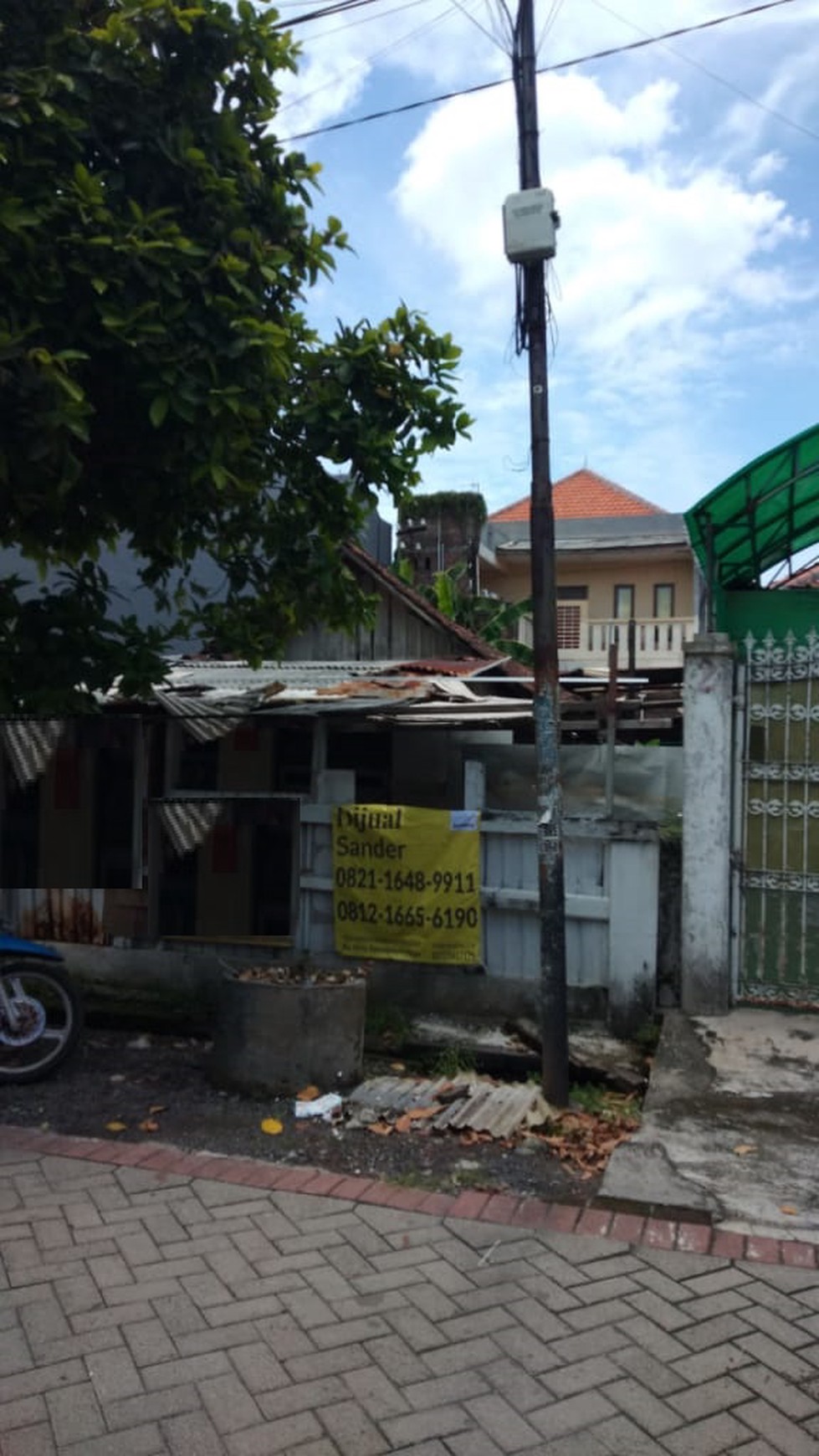 Rumah hitung tanah jalan dukuh kupang