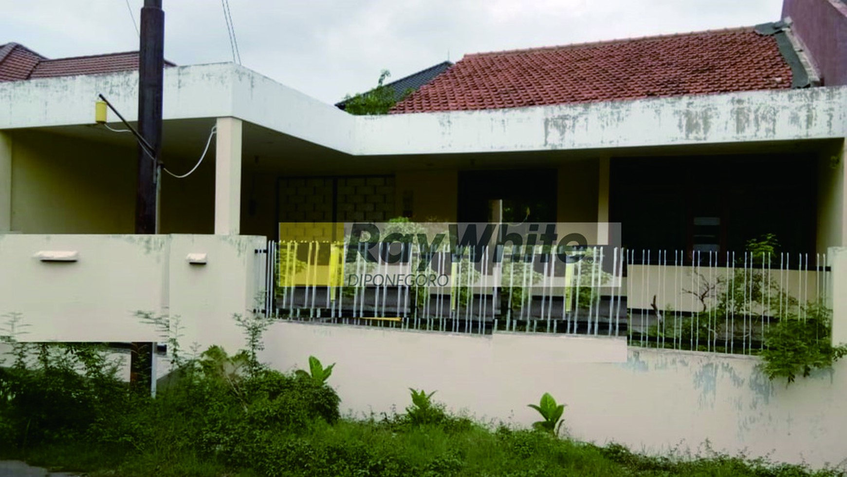 Rumah jalan Gayungsari Surabaya