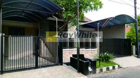 Rumah jalan Gayungsari SHM