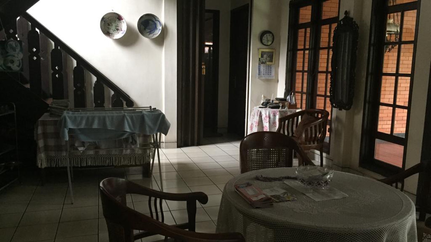 Rumah halaman luas,siap huni di Pesanggrahan jakasel