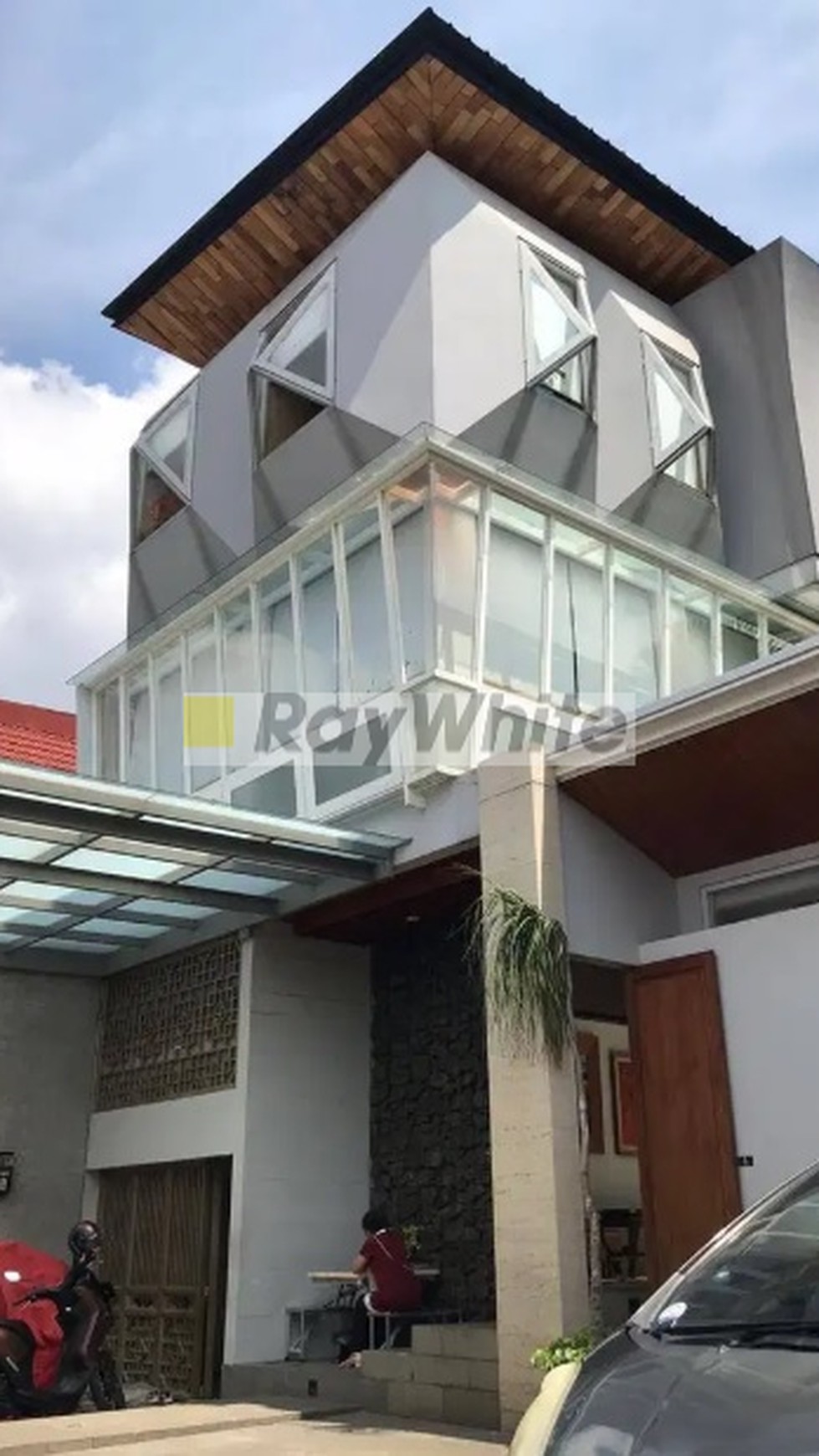 Dijual Rumah Design Kontemporer