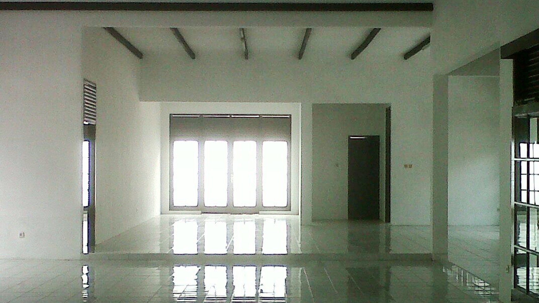 Rumah Bagus Di Jl Cendana, Bekasi