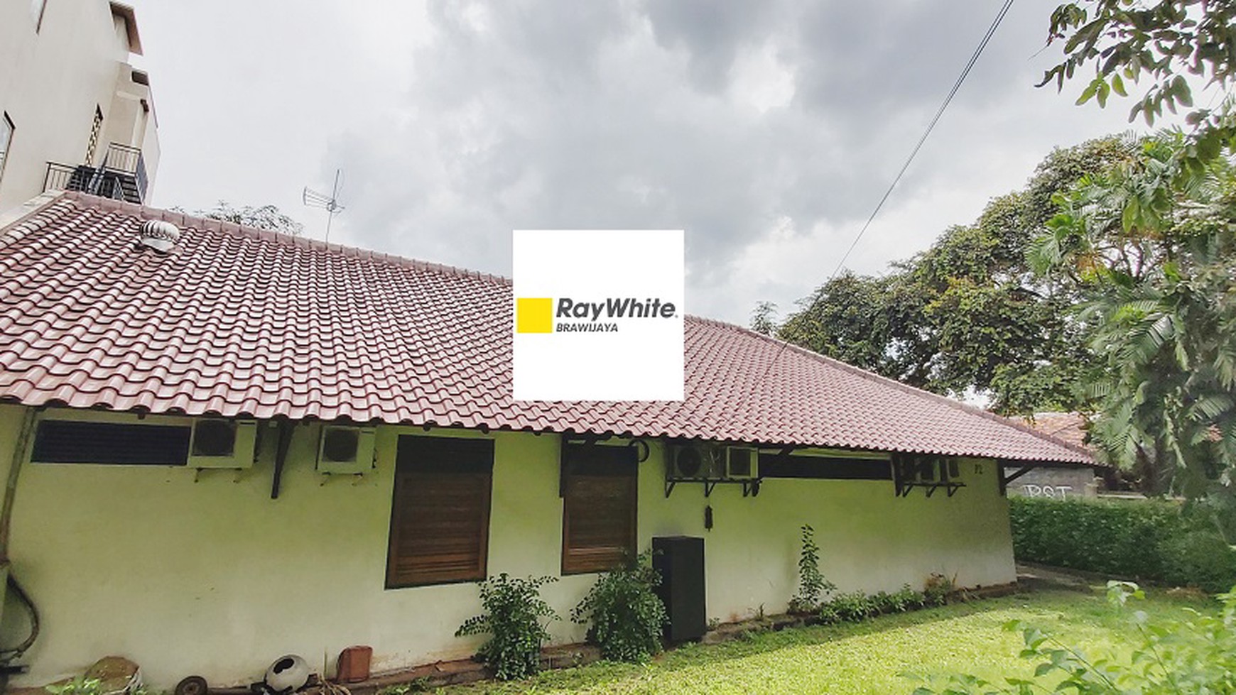 Rumah Kantor Di Ragunan, Pasar Minggu, Jakarta Selatan, Di Bawah Harga NJOP, dekat TB Simatupang