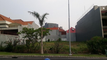 Tanah di Pakuwon Surabaya