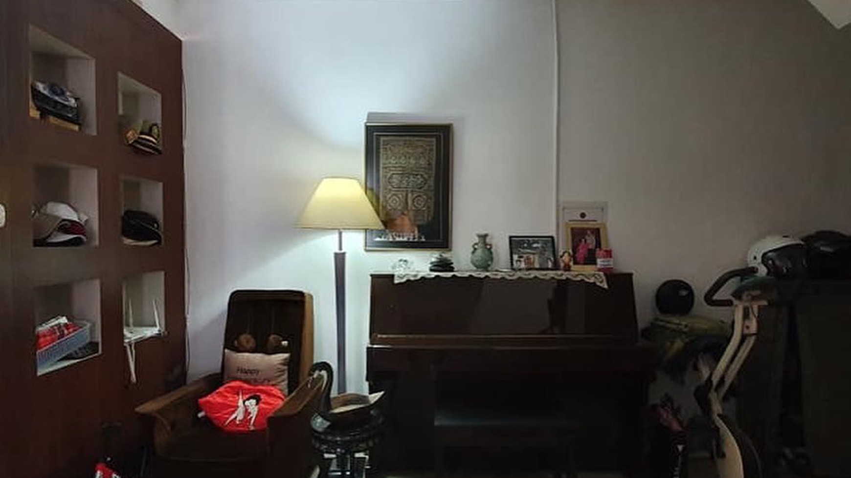 Dijual Rumah Cantik Depan Cinere Mall Harga Terbaik