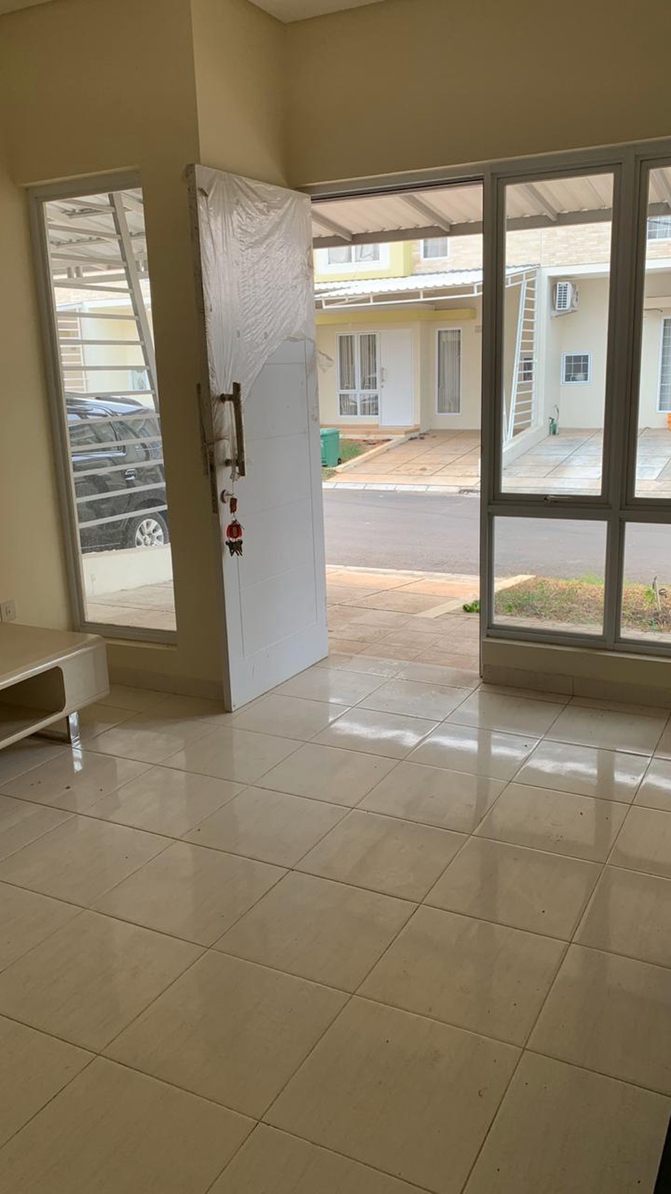 Rumah Siap Huni, Dalam Cluster, dan Lokasi Strategis @Paradise Serpong City