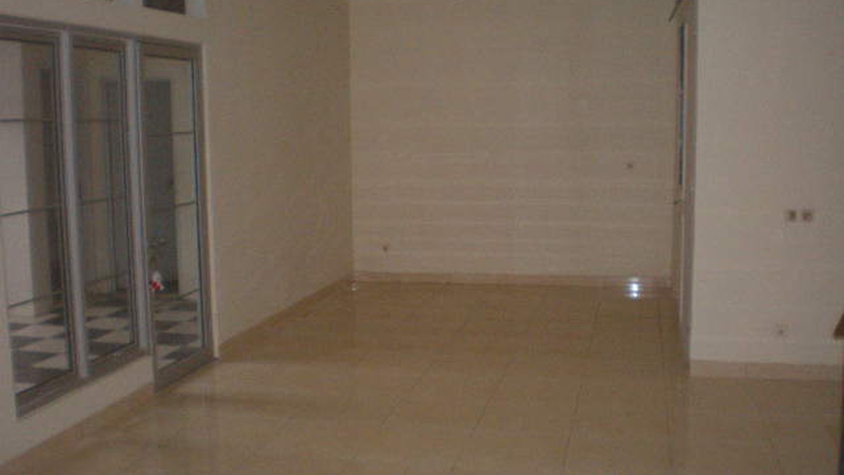 Rumah siap huni di Delatinos