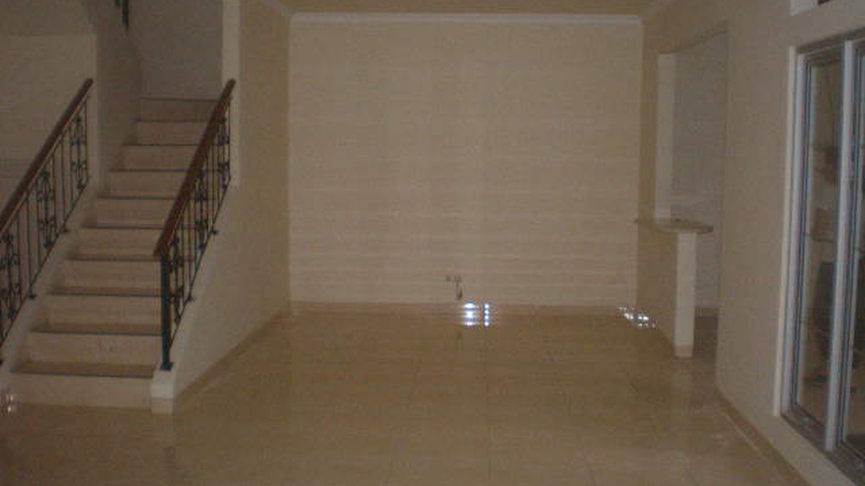 Rumah siap huni di Delatinos