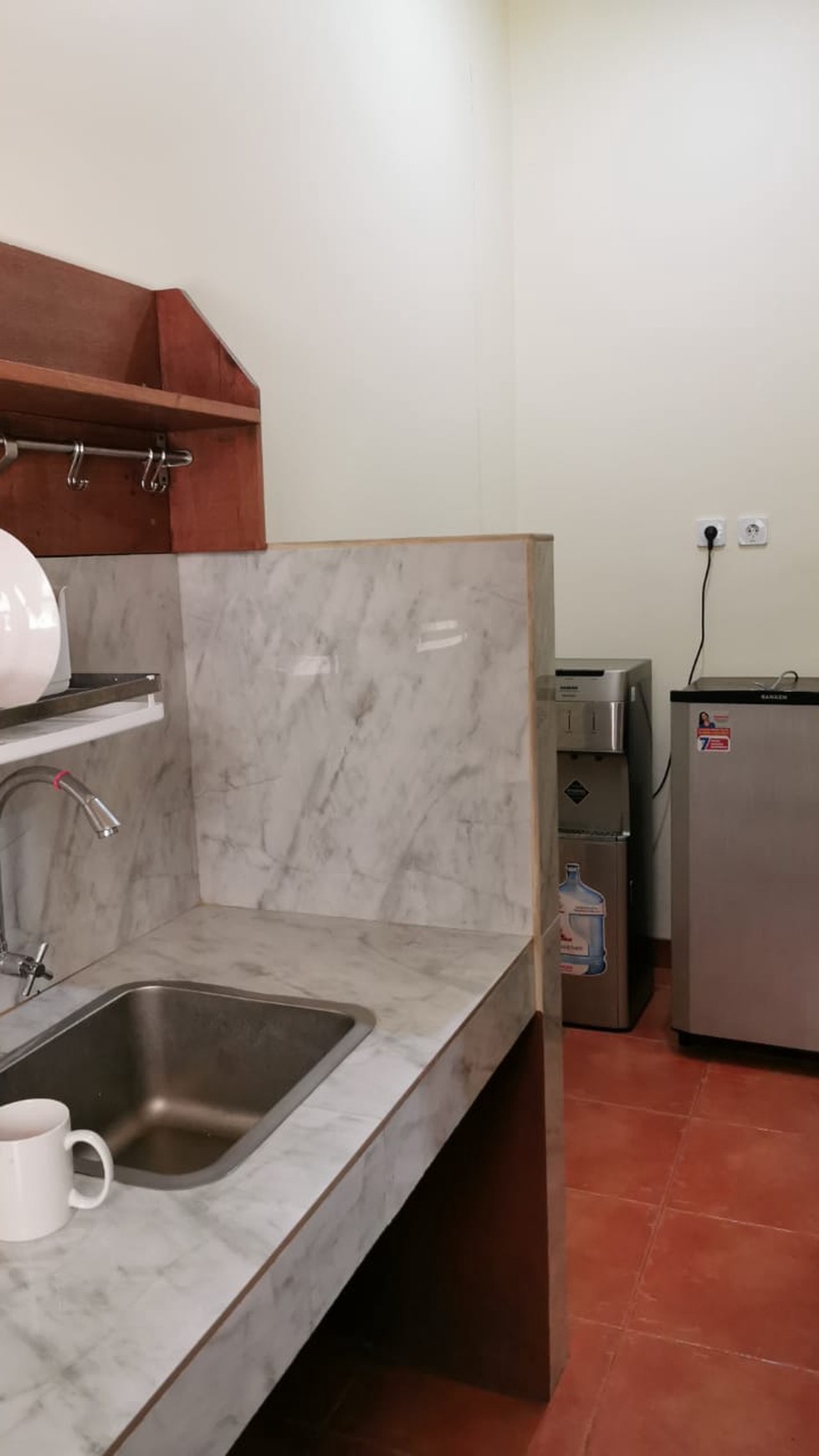 kost2an dekat Sanur & 700meter ke kantor Gubernur.Denpasar selatan