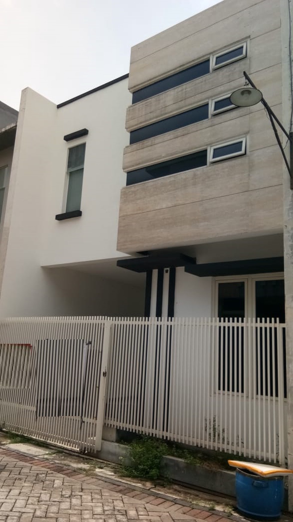 Rumah jalan jojoran Surabaya