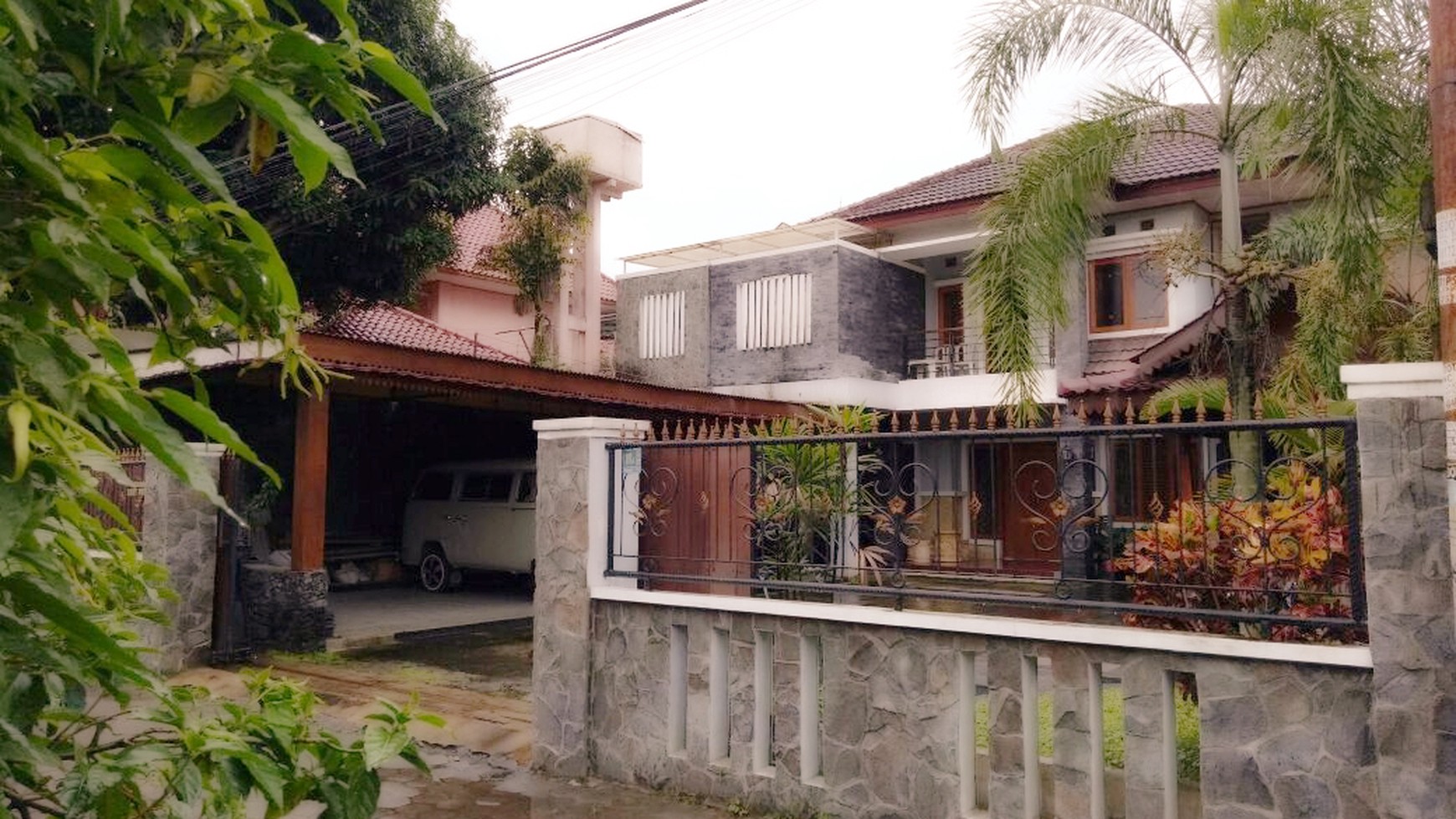 KOST DAN RUMAH TINGGAL MEWAH, LOKASI STRATEGIS JL GORONGAN, SLEMAN