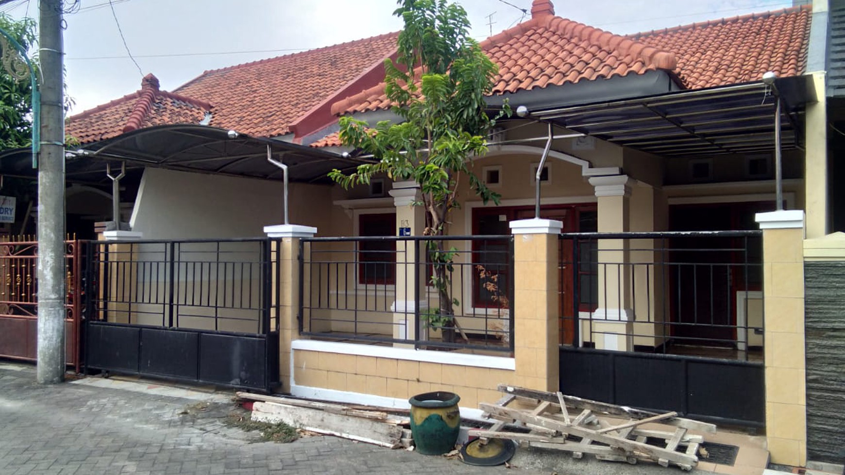 Rumah Dijual Karah Agung Regency Jambangan Surabaya