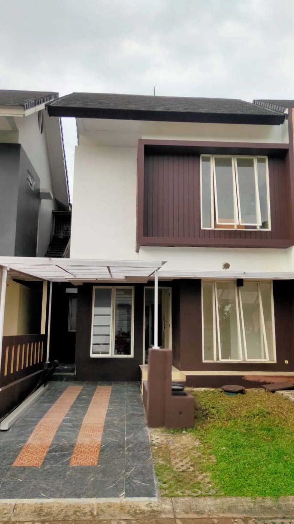 Rumah Siap Huni, Hunian Nyaman, dan Lingkungan Hijau Asri @Emerald View, Bintaro