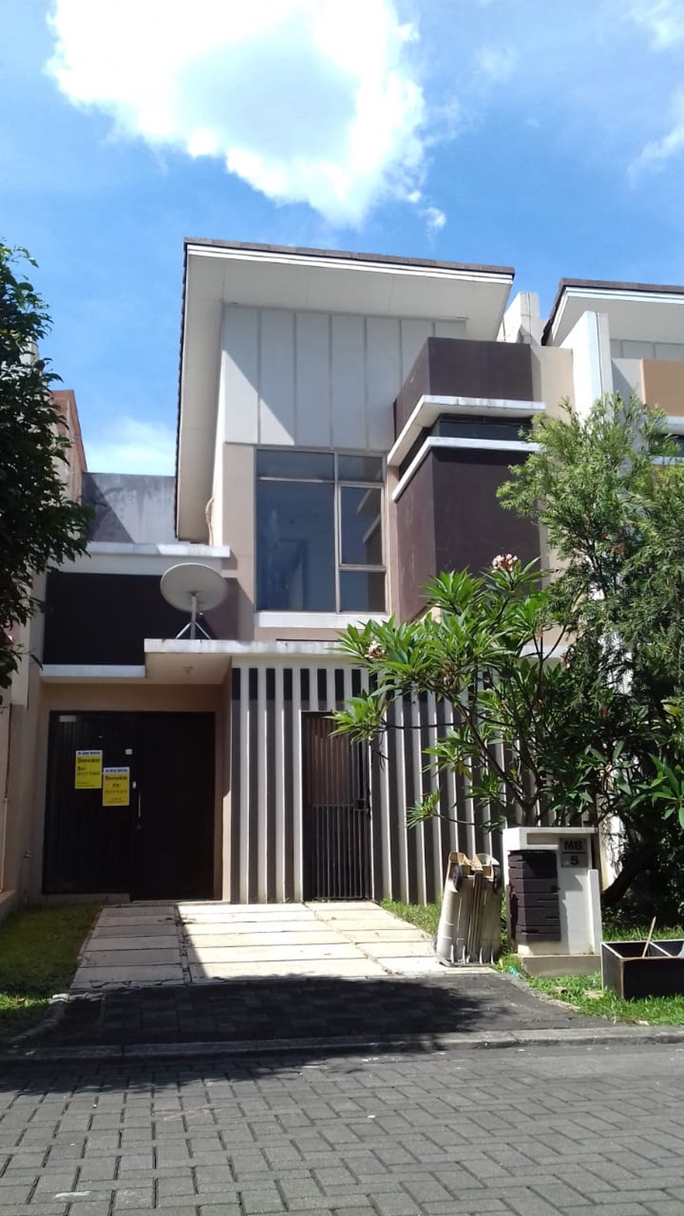 Rumah siap huni di Foresta