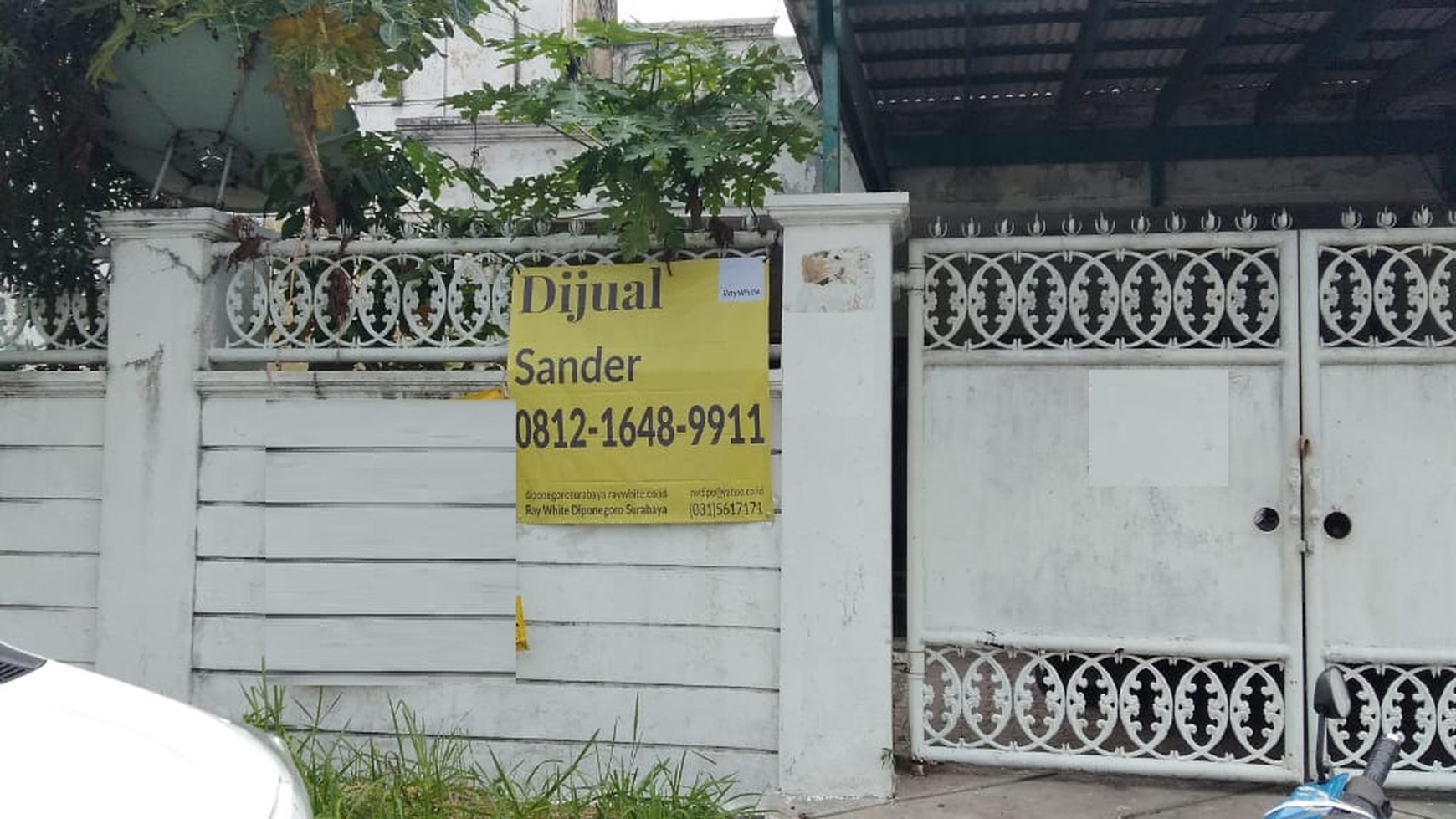 Rumah 1.5 lantai dukuh kupang barat