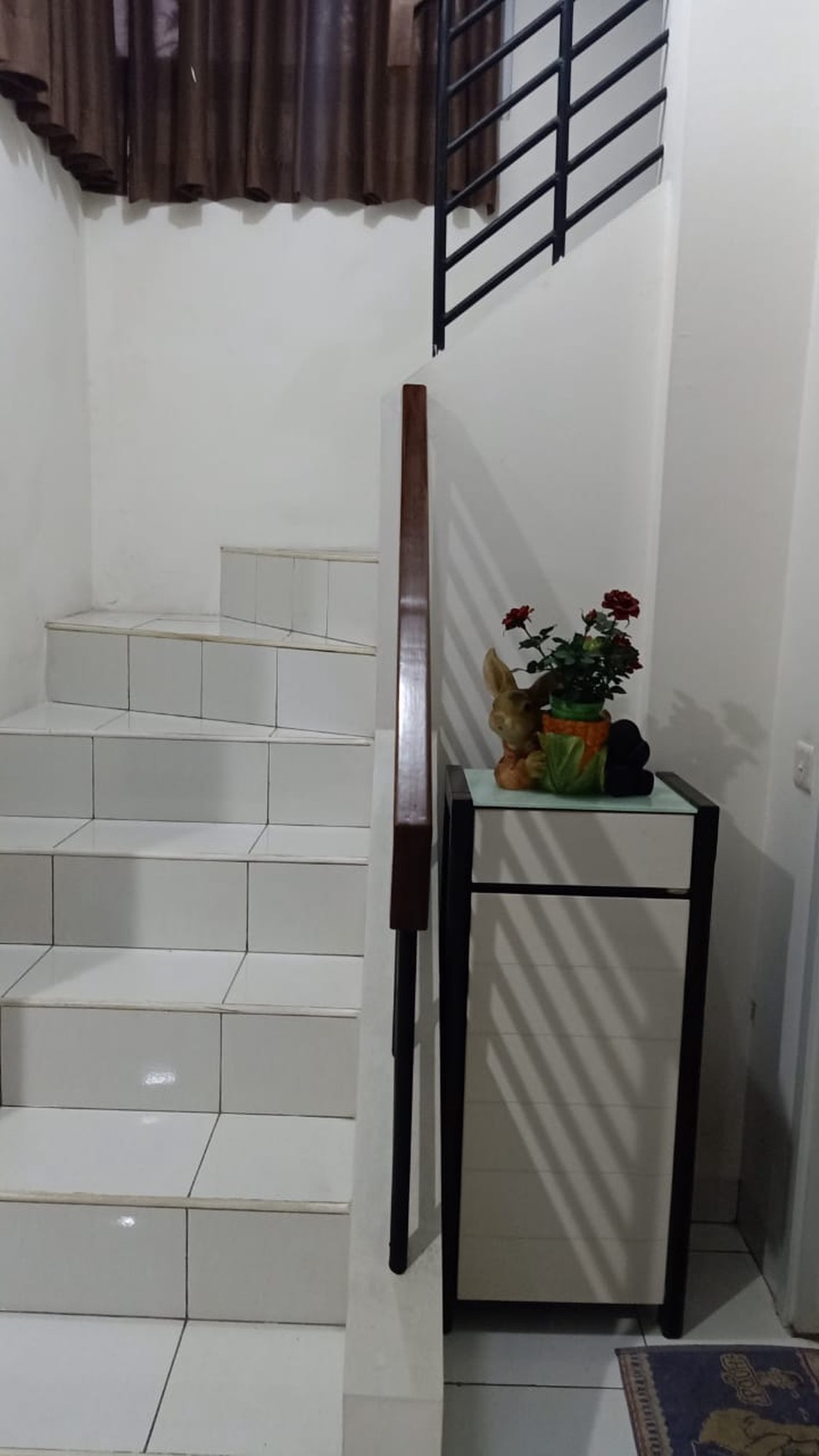 Rumah fully furnished Eastern cosmo