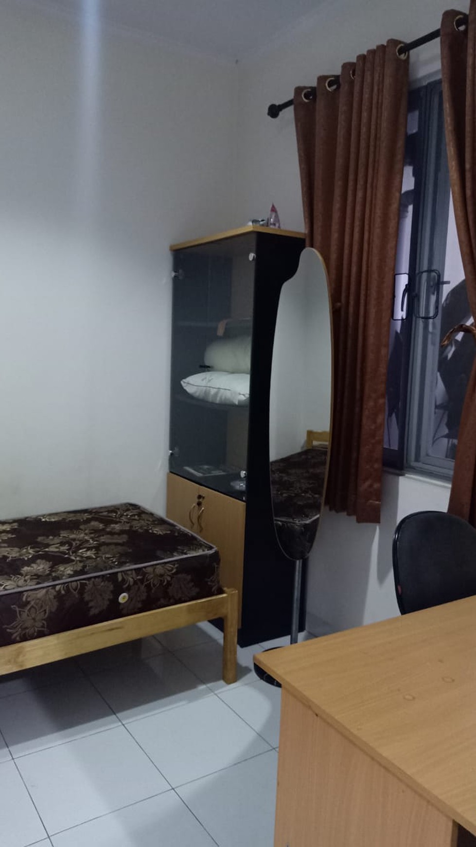 Rumah fully furnished Eastern cosmo