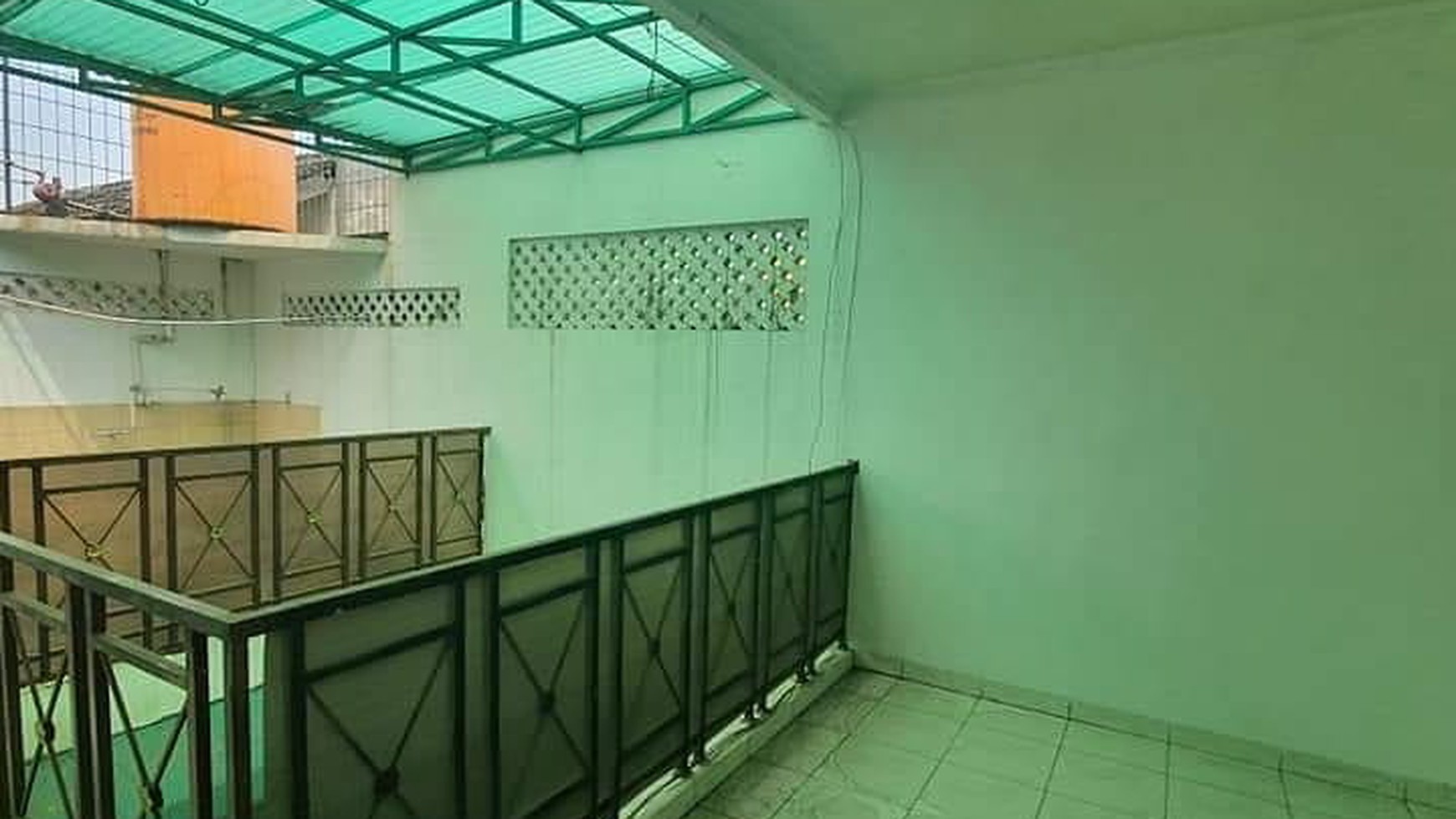 Dijual Rumah Cantik Dalam Komplek Cirendeu