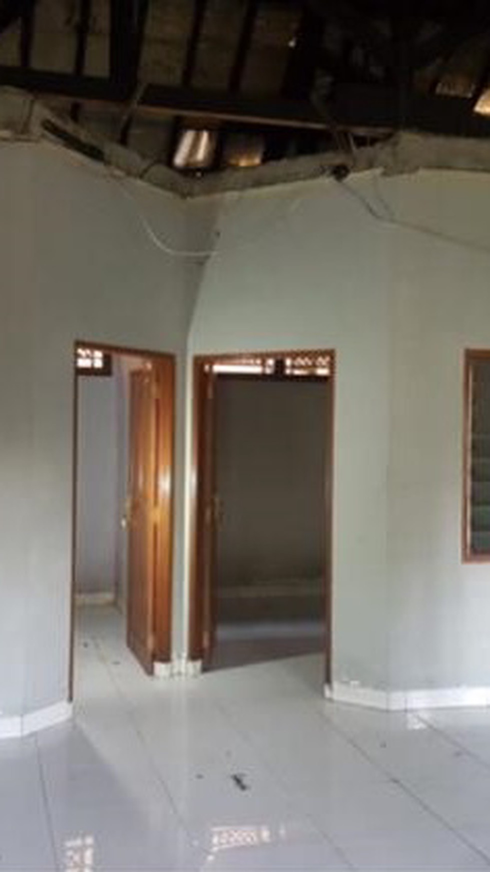 Rumah Terawat Sederhana di Ghara Cinere