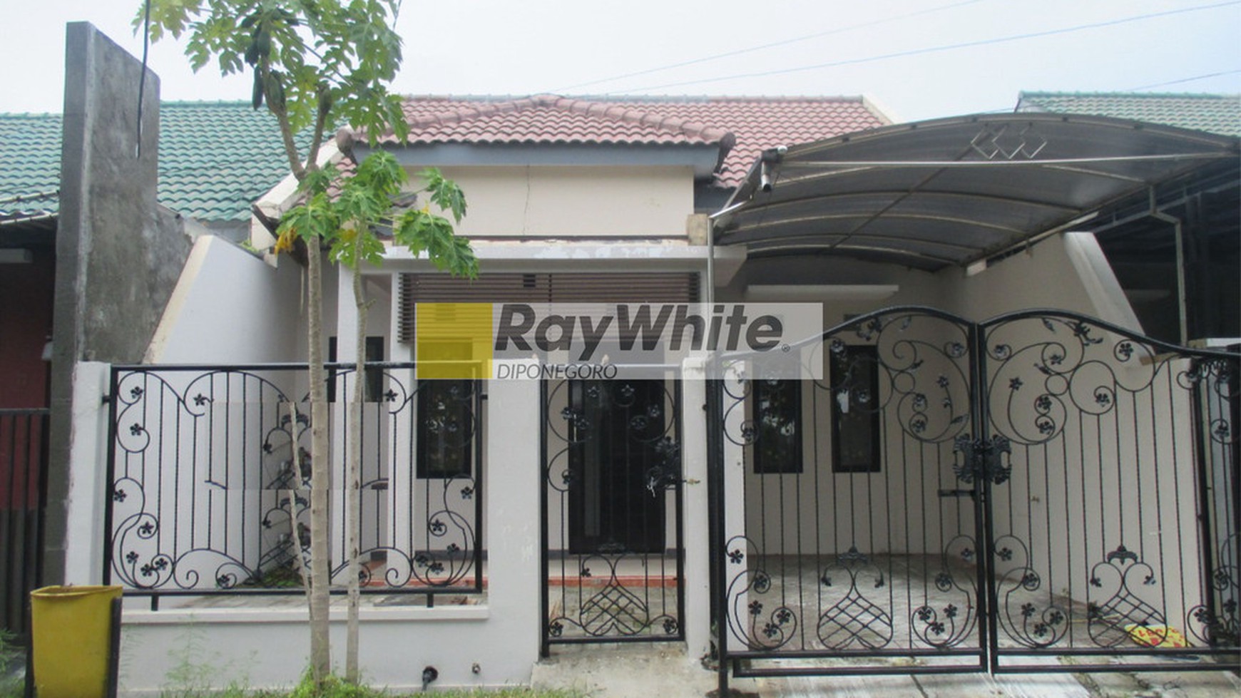 Rumah Sukolilo Dian Regency Surabaya