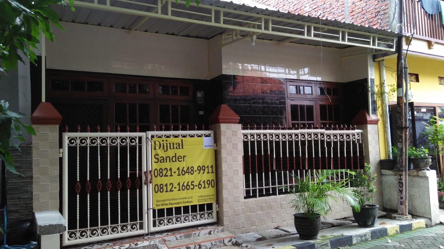 Rumah jalan lembah harapan surabaya