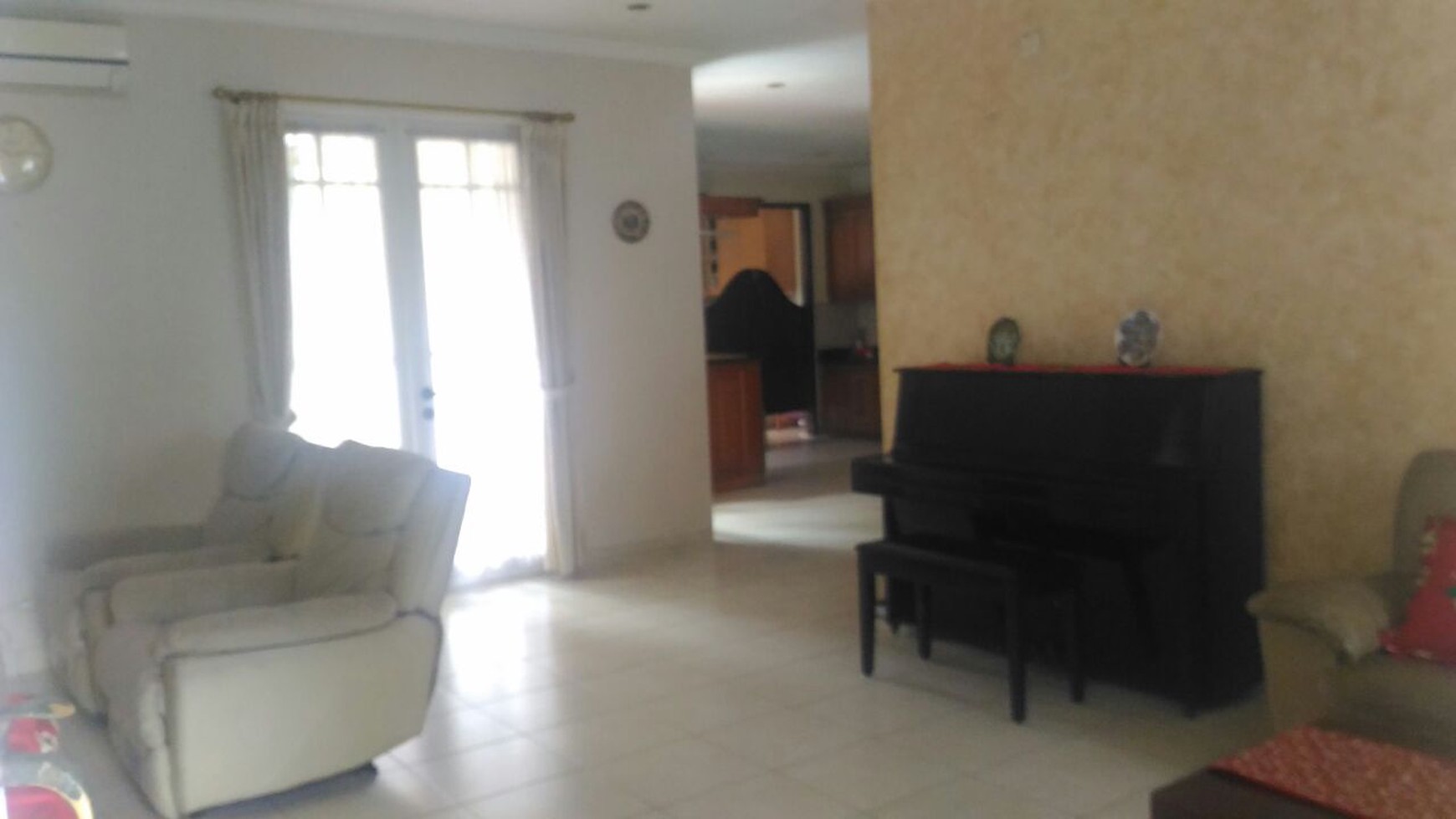 Rumah standar 2lantai,siap huni di Bintaro Jaya 9