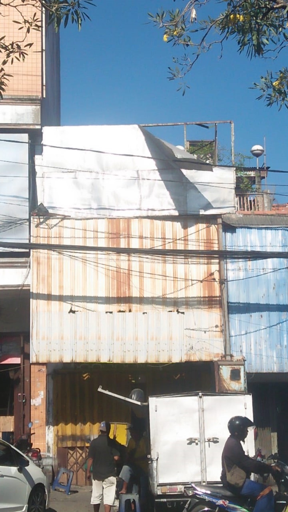 Ruko di Pusat Bisnis Jalan Kedungdoro