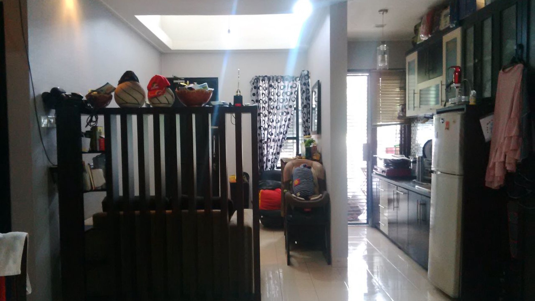 Rumah siap huni,nyaman di Cipadu, minimalis, sdh direnov..tenang, tidak banjir