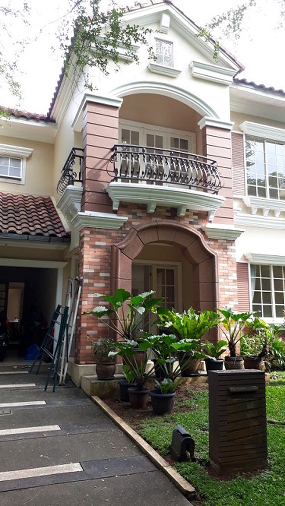 Disewakan Rumah di The Green Cluster Montecarlo BSD - Tangerang Selatan