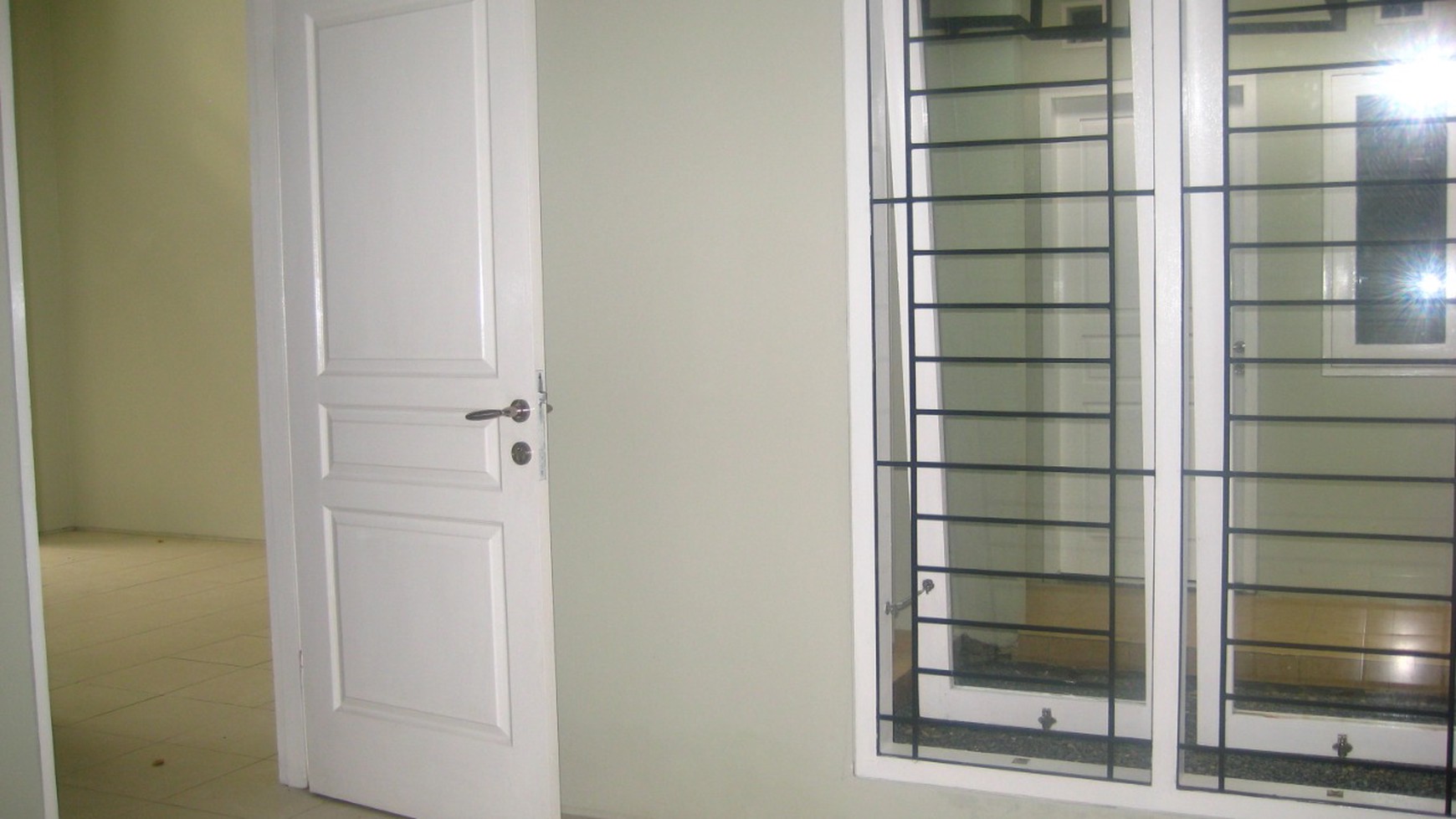 RUMAH BAGUS,ORIANA PERMATA  SEKTOR 9 BINTARO JAYA