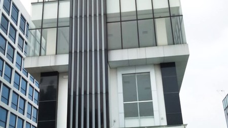 Gedung 6 Lantai SHM Matraman Raya Jakarta Timur