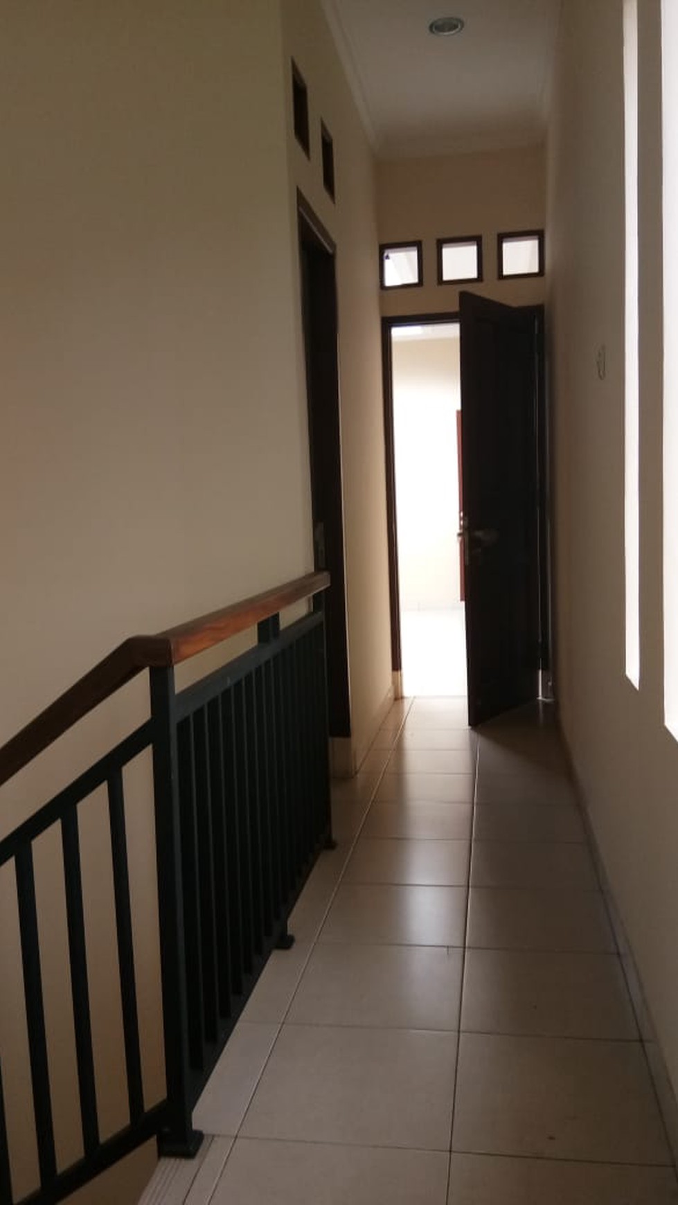 Rumah Luas dan Lega banget di Komplek Elit Cinere