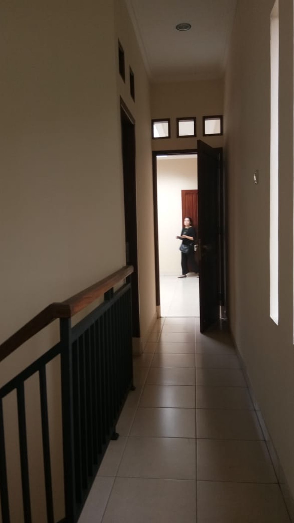 Rumah Luas dan Lega banget di Komplek Elit Cinere