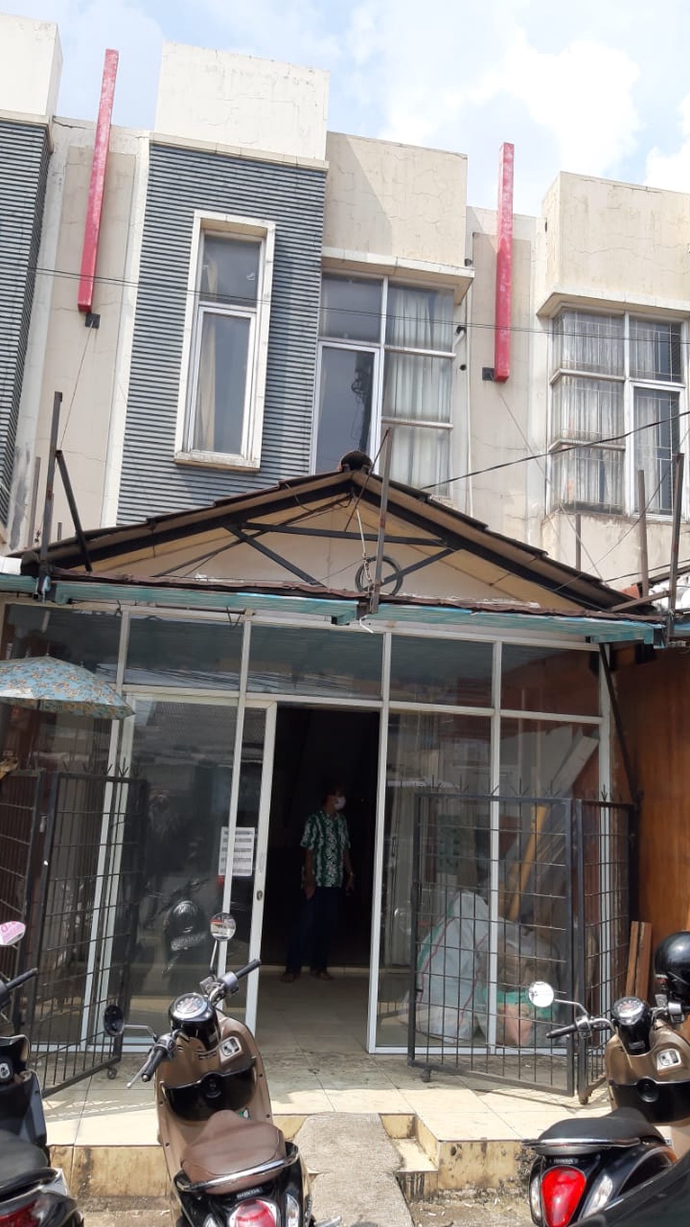 Dijual Ruko Strategis Di Pinggir Jalan Ceger, Pondok Aren, Tangerang Selatan