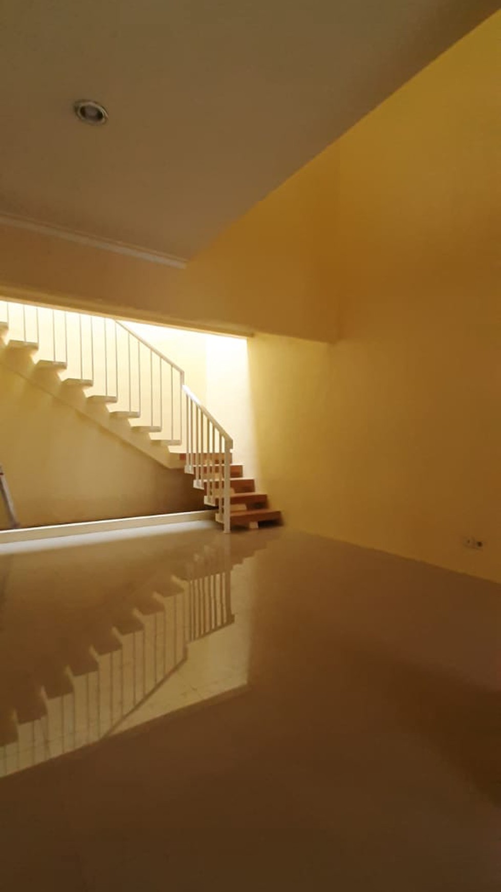 Rumah cantik siap huni di bintaro