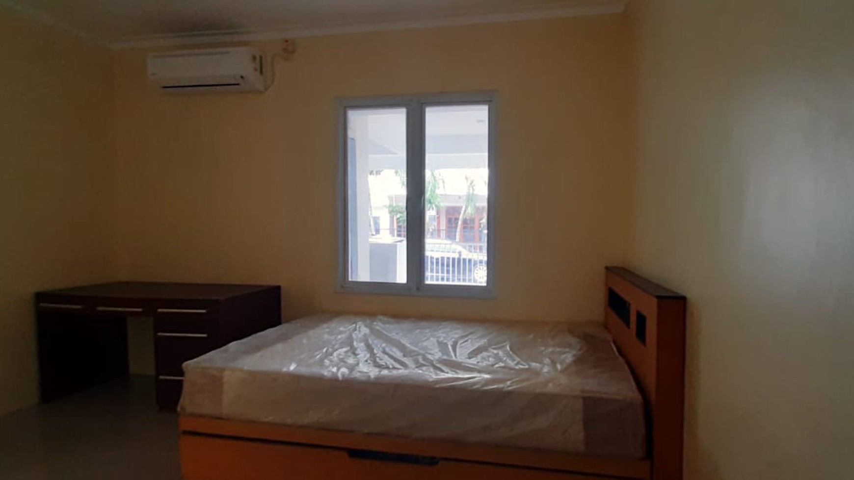 Rumah cantik siap huni di bintaro