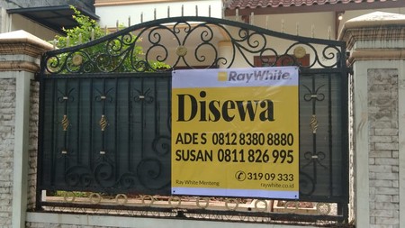Rumah di Menteng disewakan