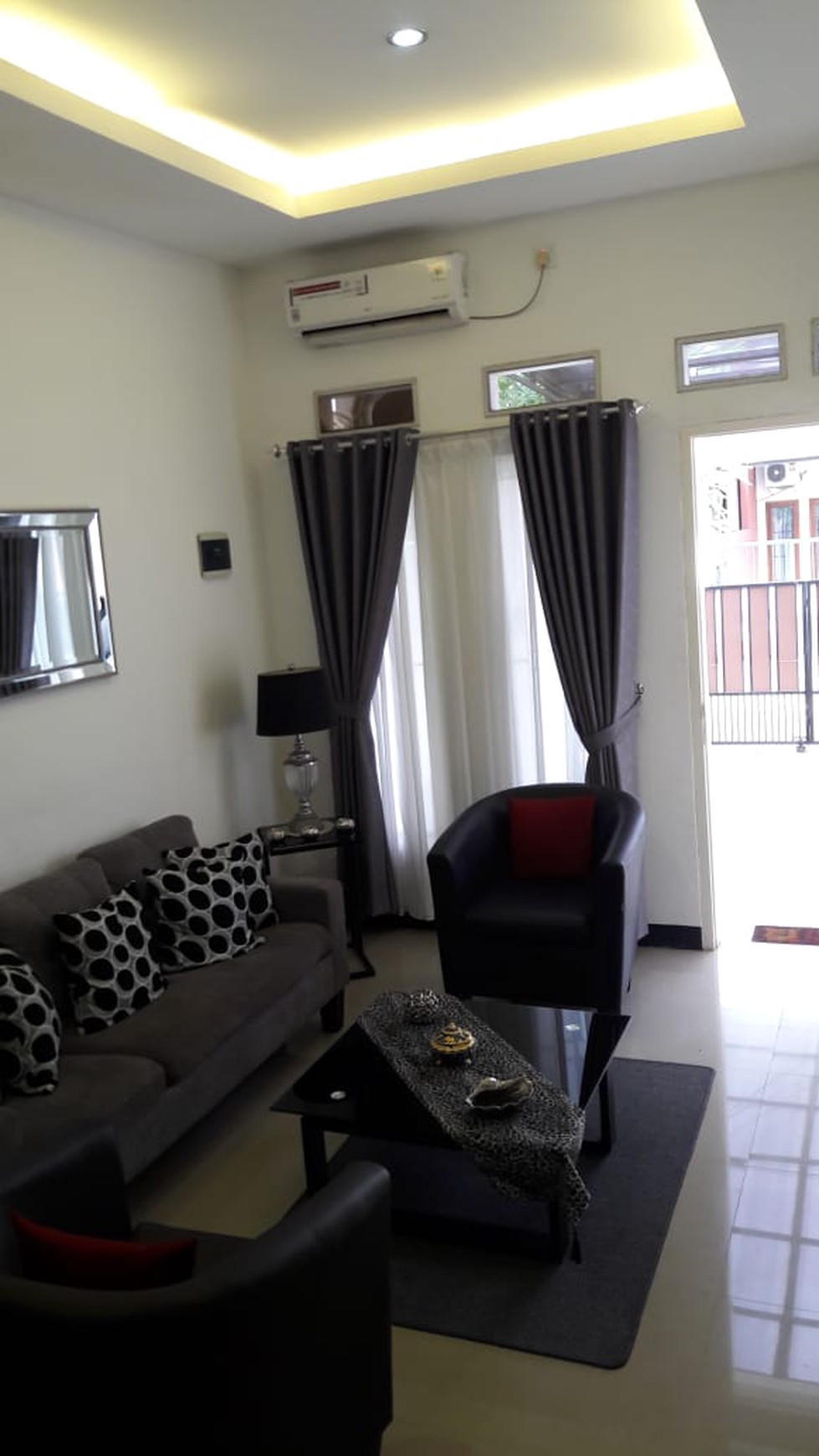 Rumah Minimalis, Siap Huni, dan Dekat Bintaro Jaya @Villa Bintaro Regency, Pondok Aren