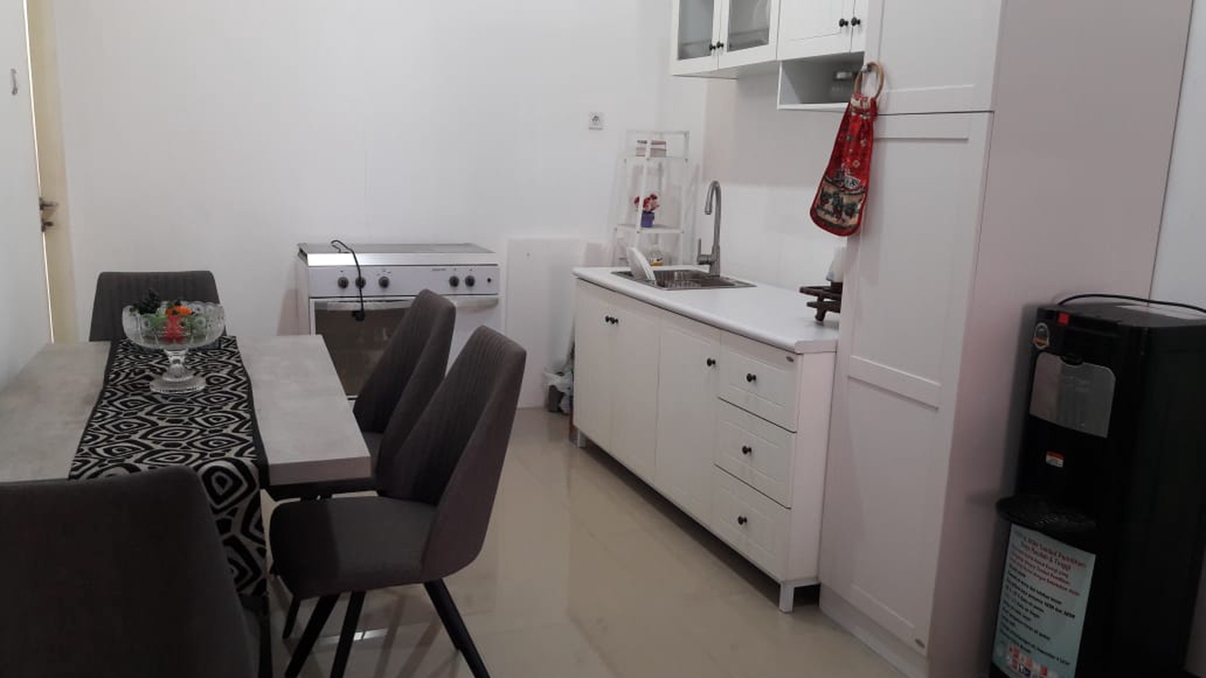 Rumah Minimalis, Siap Huni, dan Dekat Bintaro Jaya @Villa Bintaro Regency, Pondok Aren