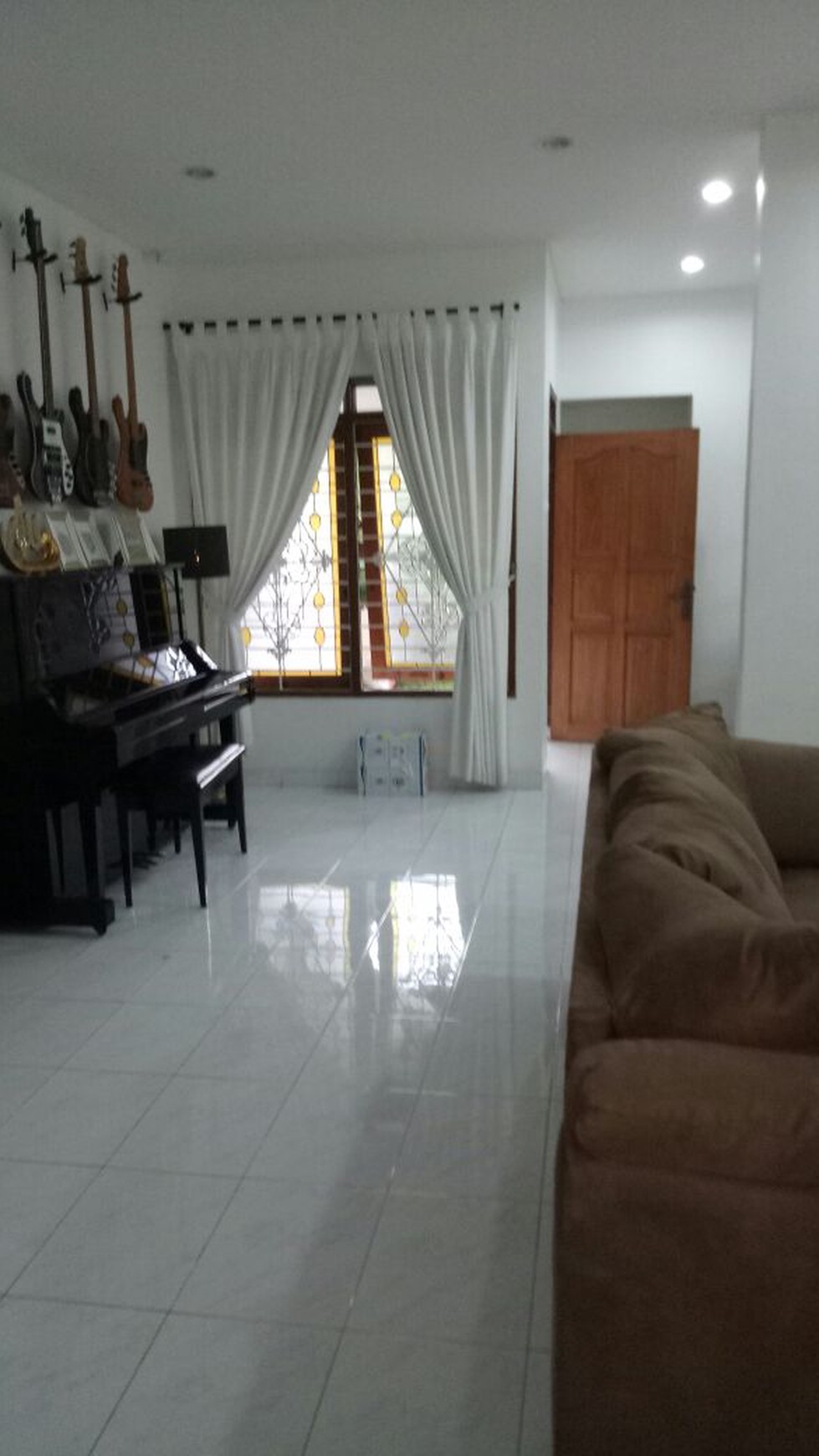 Rumah Bagus Siap Huni Di Bintaro Sektor 2