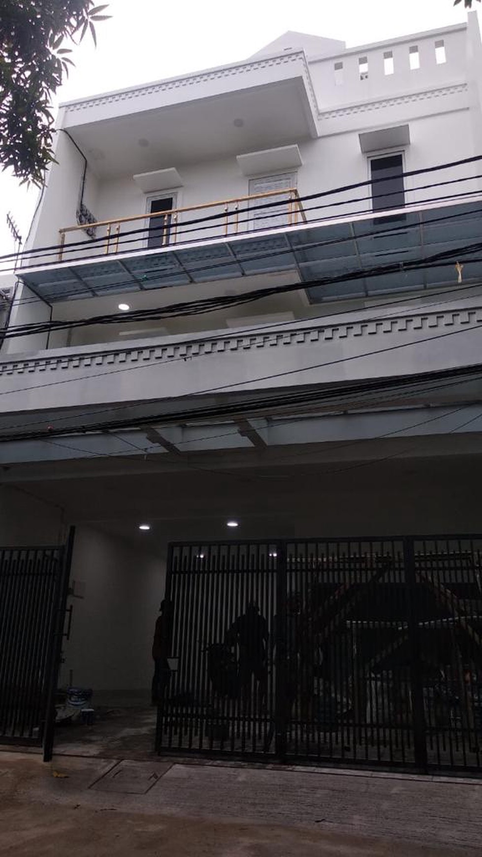 Rumah Kost2an Brand New 16 Kamar tidur + Kamar Mandi Dalam Di Pegangsaan Indah Barat Luas 144m2