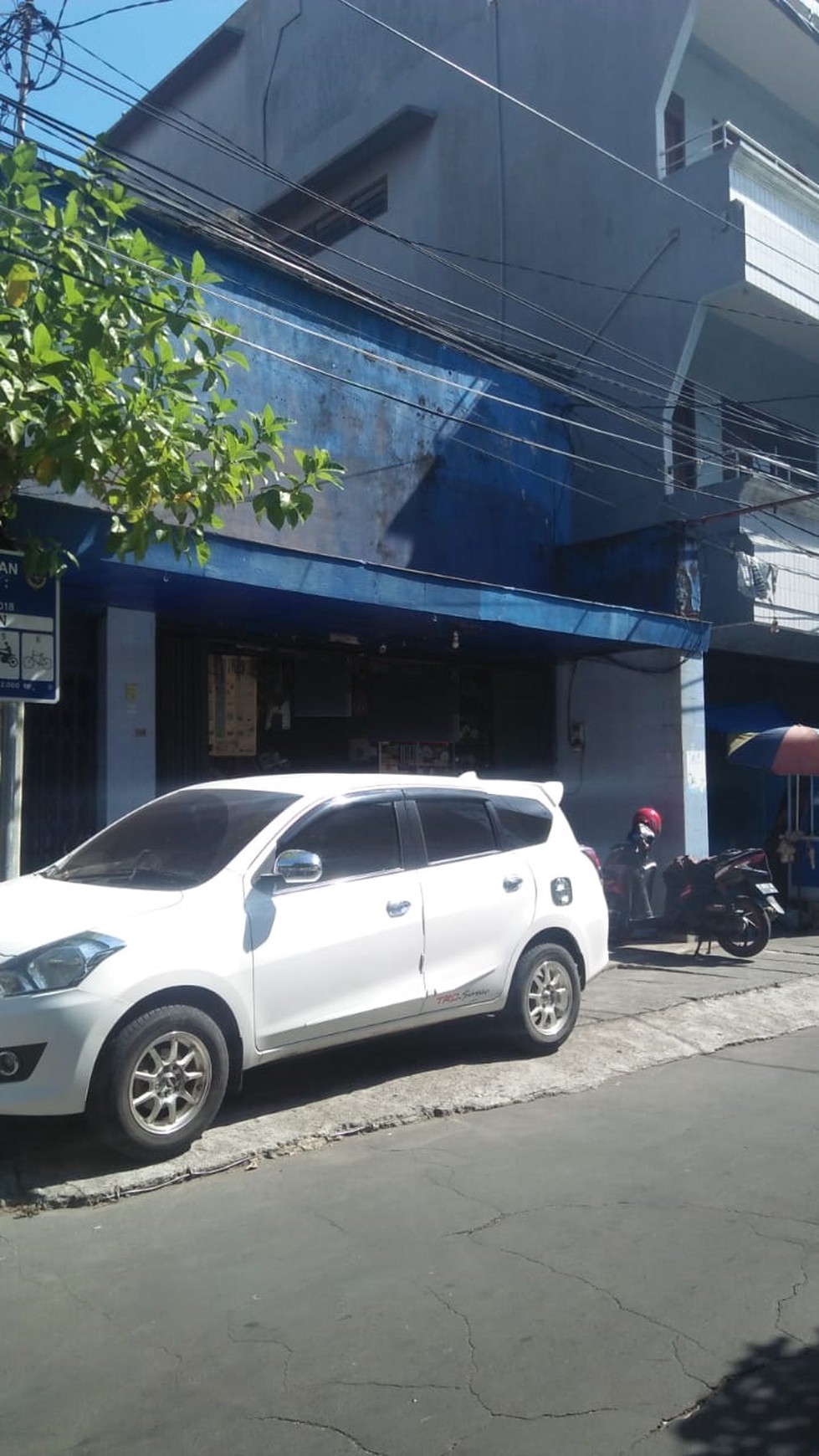 Rumah Jalan Penghela Nol Jalan Raya