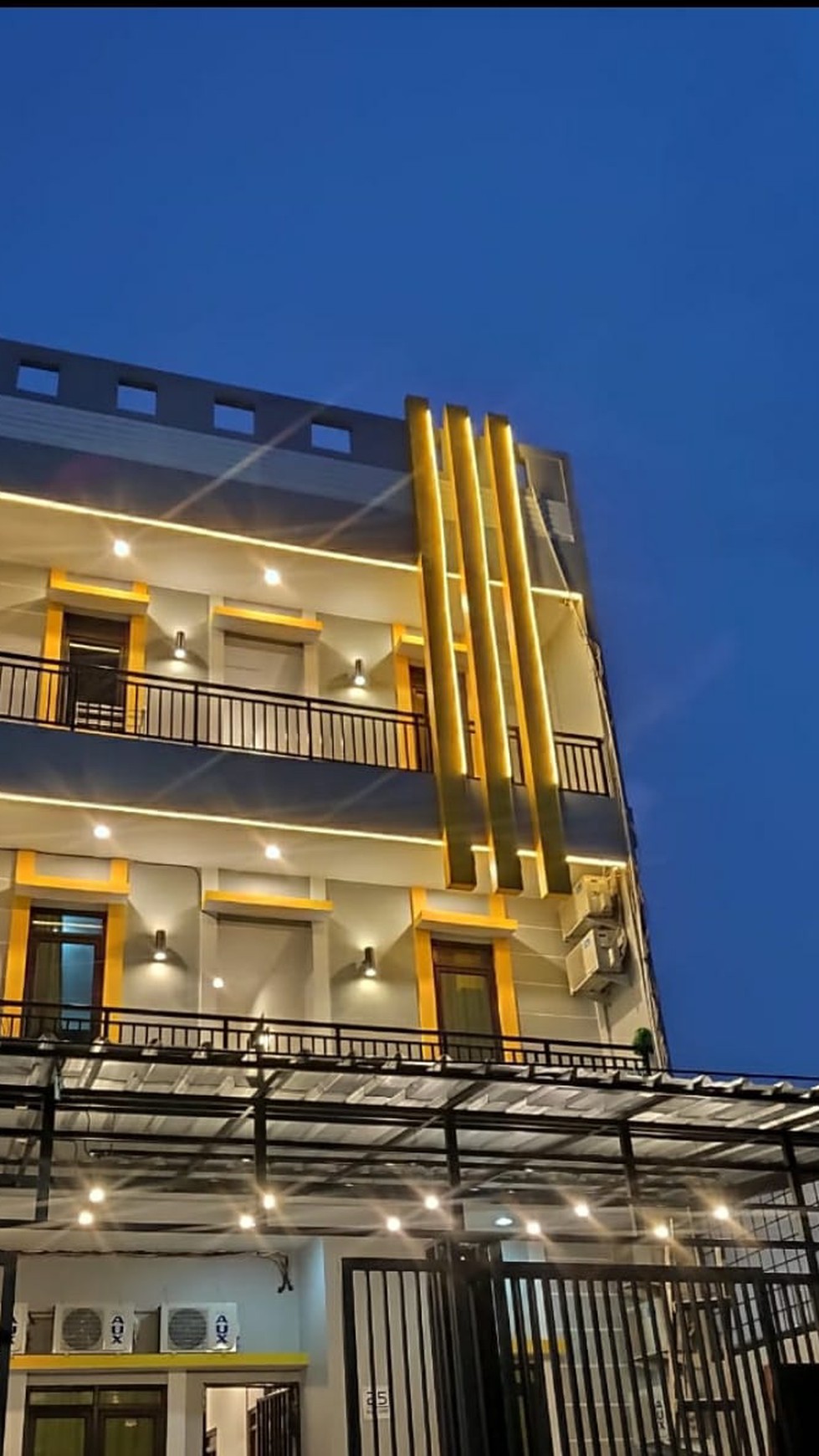 Rumah Kost  Baru Renov 21 Kamar Tidur Gajah Mada Residence Jl Talib, Luas 122m2 Jarang Ada