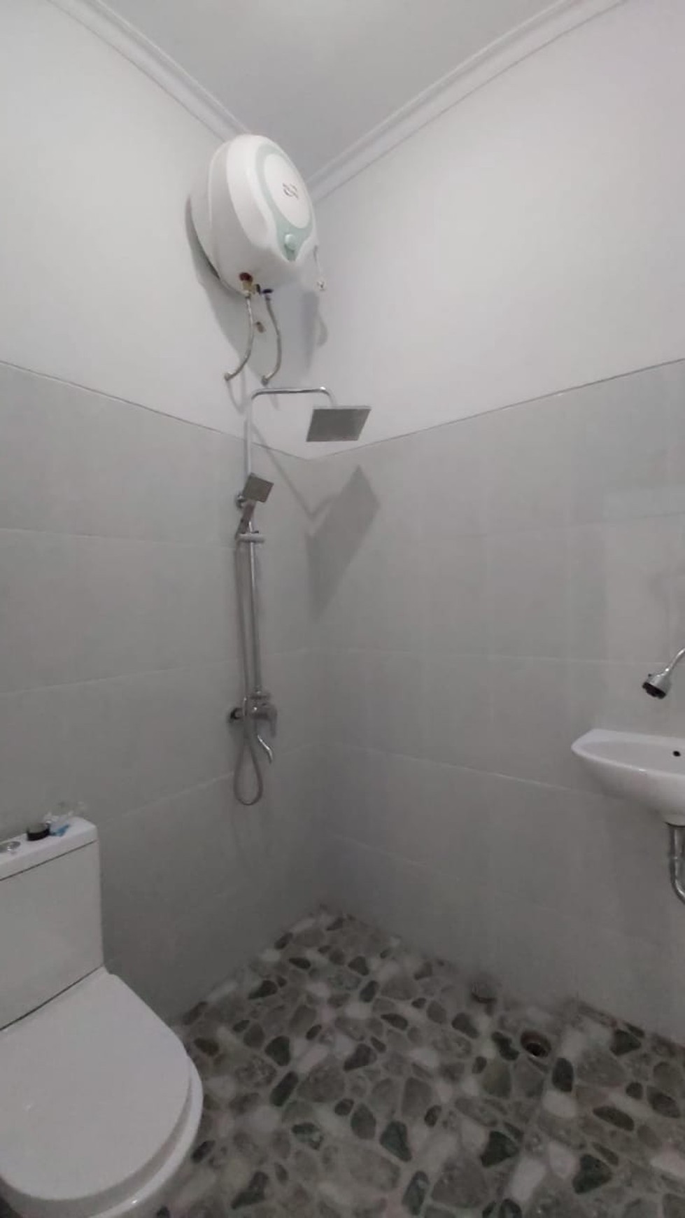 KOST DAN RUMAH TINGGAL, DI DEKAT UGM, SLEMAN