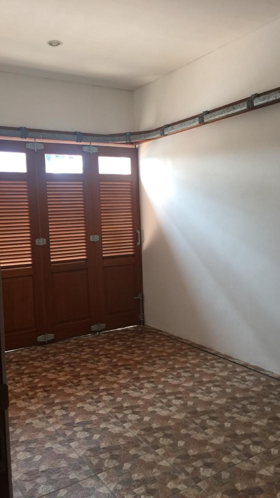 Rumah baru siap huni sektor 5 bintaro jaya