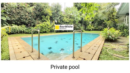 Rumah di Kavling Polri Ragunan, Pasar Minggu, Jakarta Selatan, Private Pool, Luas Tanah 1050 m2