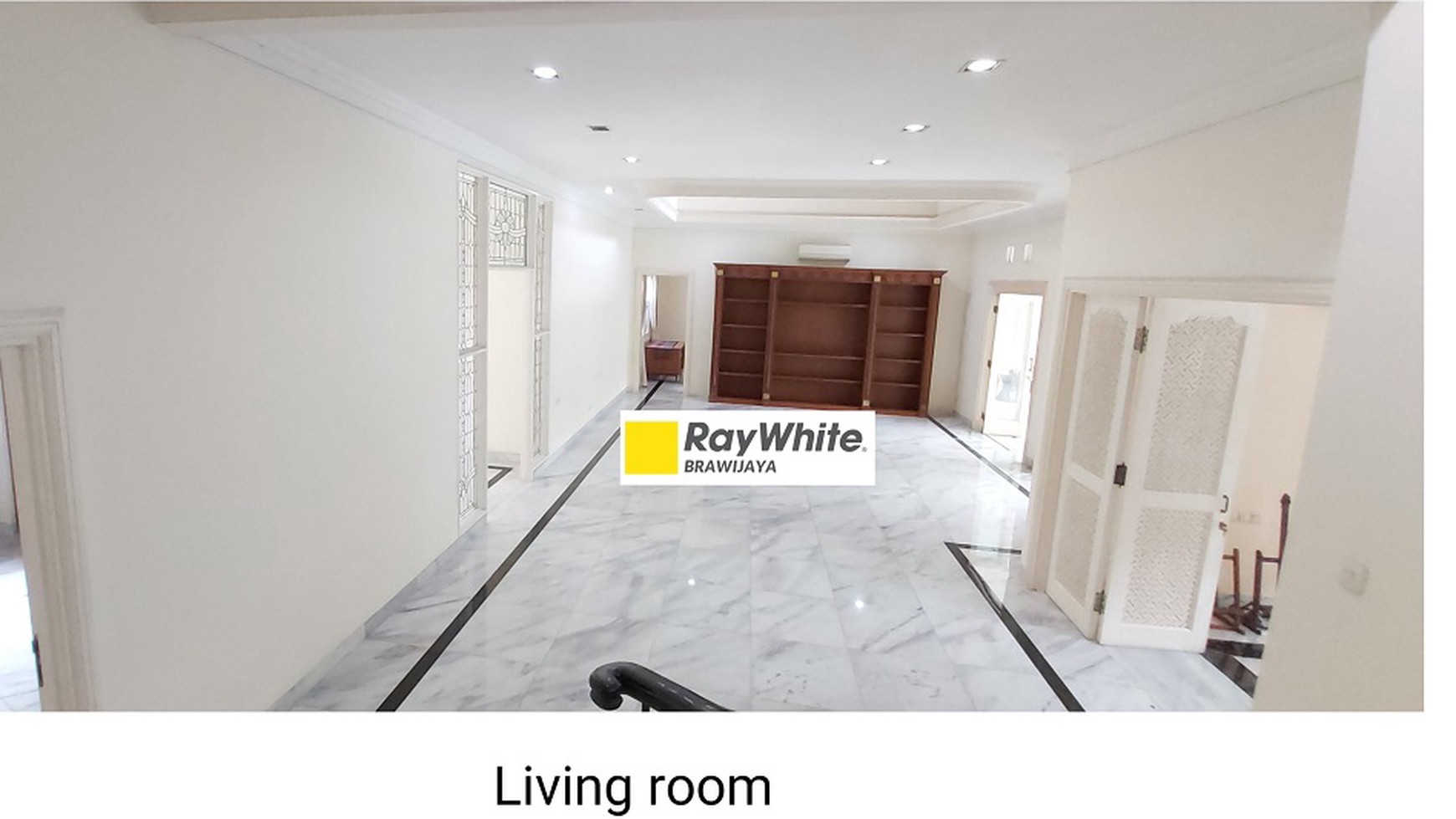 Rumah di Kavling Polri Ragunan, Pasar Minggu, Jakarta Selatan, Private Pool, Luas Tanah 1050 m2