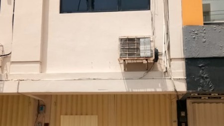 Ruko 3 lantai Mangga dua Jagir Wonokromo