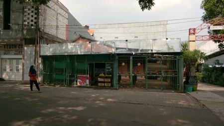 Rumah usaha jalan jambangan Surabaya